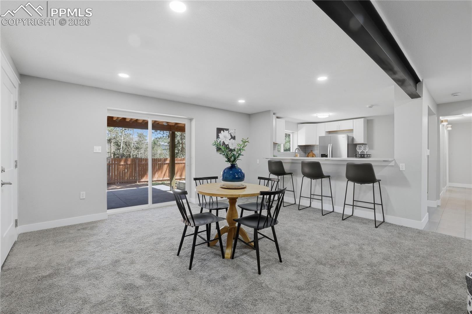 Listing photo 7 for 307 Evergreen Street