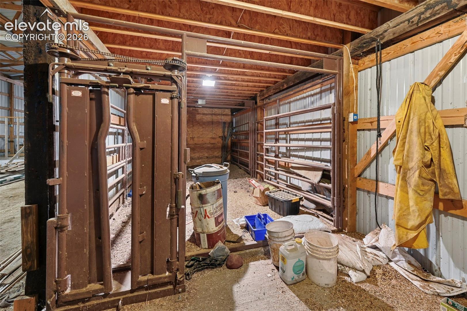 Listing photo 40 for 35035 Shear Road