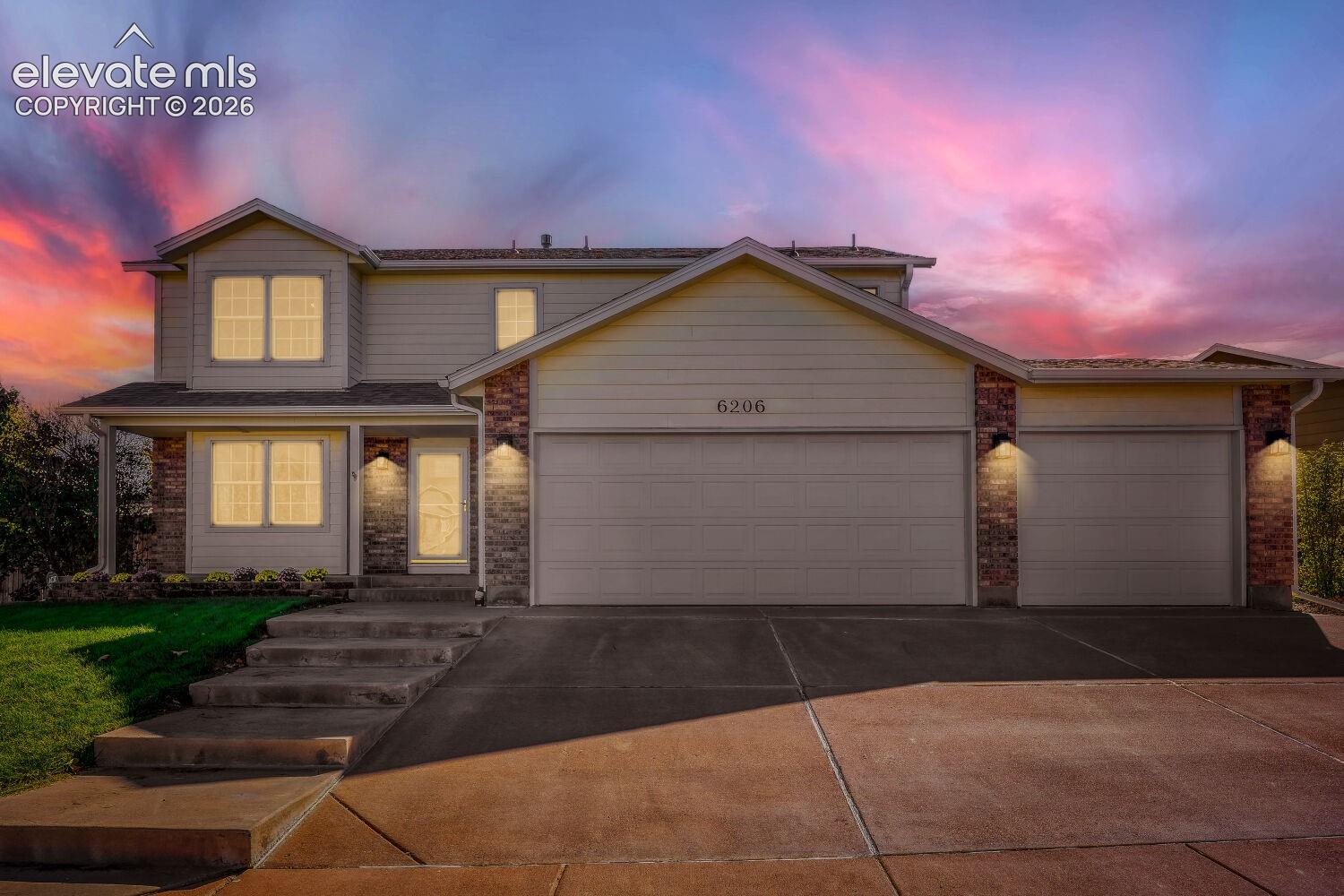 Listing photo 3 for 6206 Whirlwind Drive