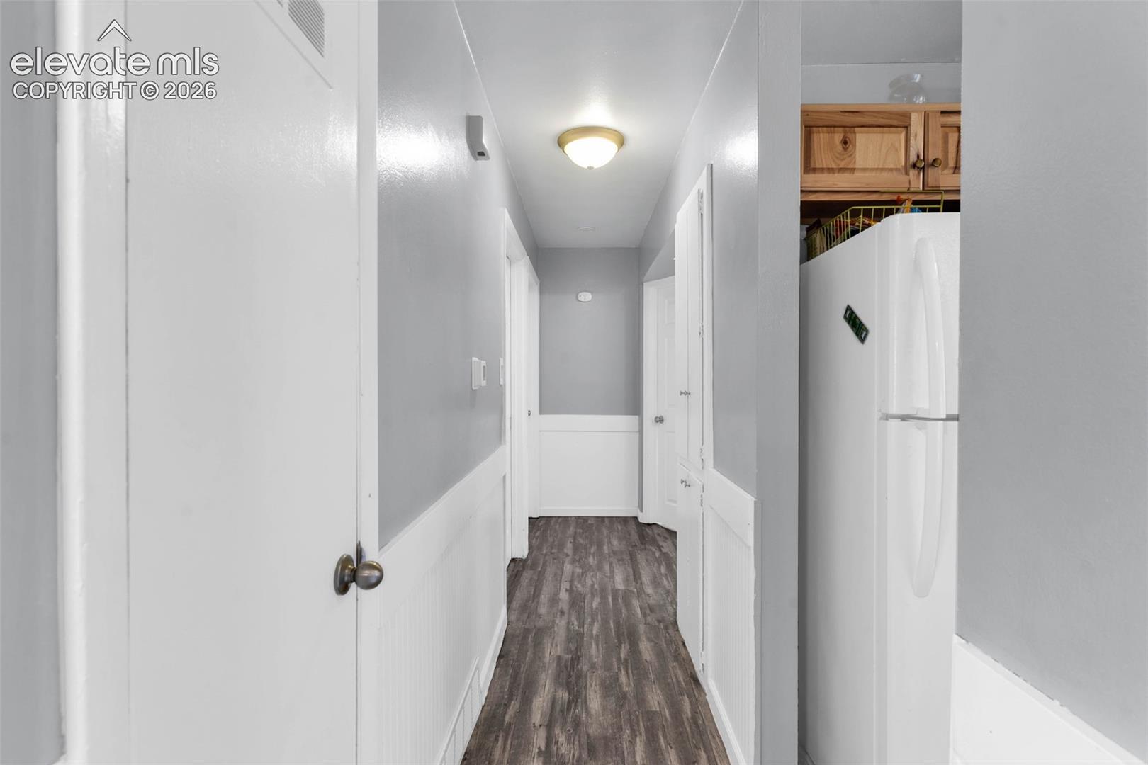 Listing photo 19 for 3 MacArthur Road