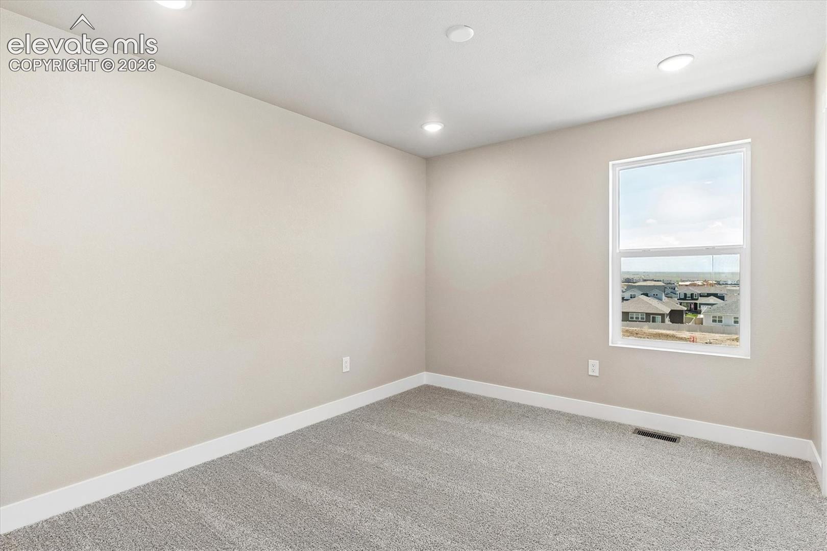 Listing photo 18 for 5325 Sidewinder Drive