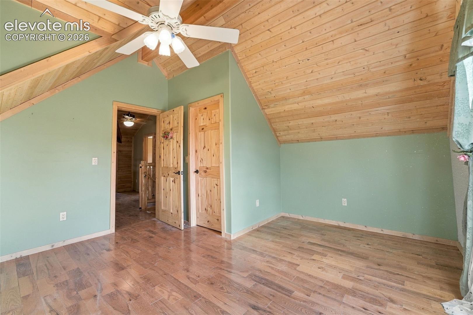 Listing photo 30 for 2362 Black Fawn Lane
