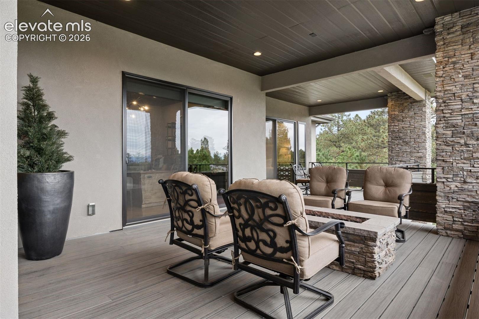 Listing photo 30 for 4915 Old Stagecoach Road