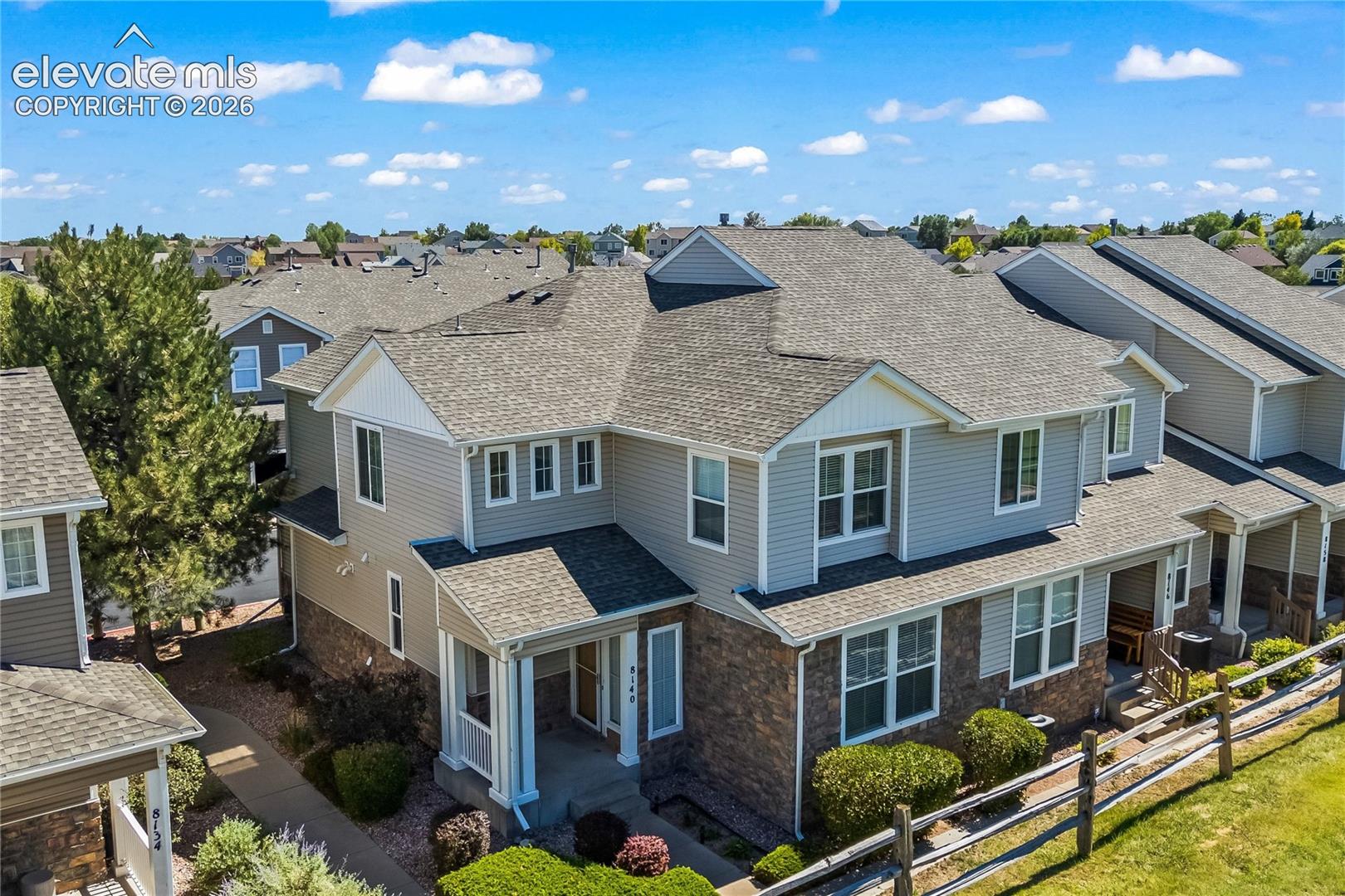 Listing photo 6 for 8140 Elk River View