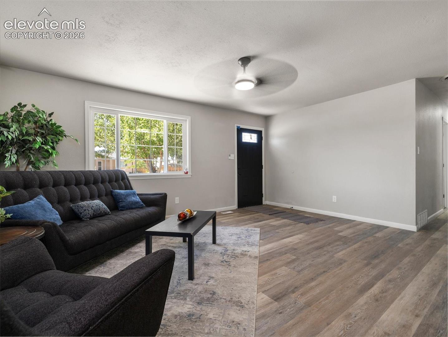 Listing photo 7 for 1522 Whippoorwill Place