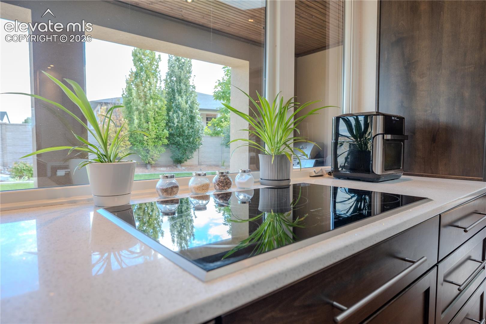 Listing photo 9 for 5638 Venezia Way