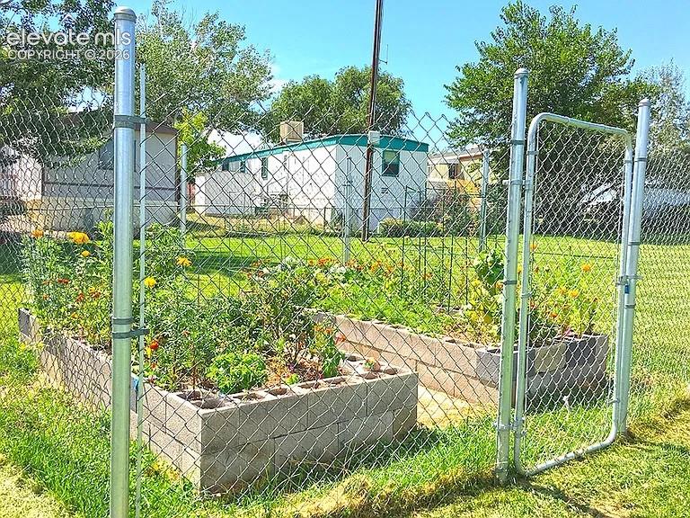 Listing photo 27 for 999 Fortino Boulevard 28