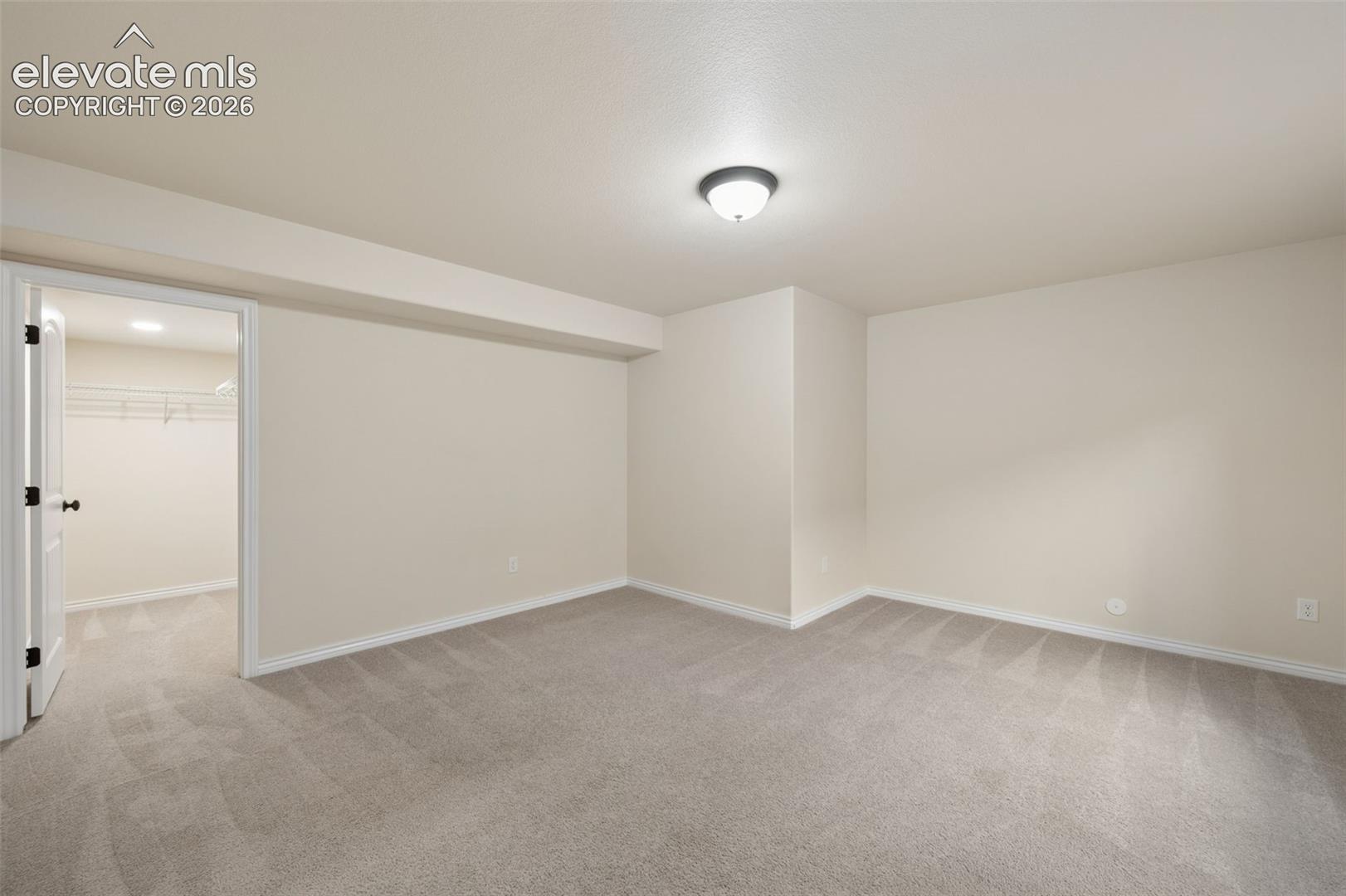 Listing photo 32 for 3446 Daydreamer Drive
