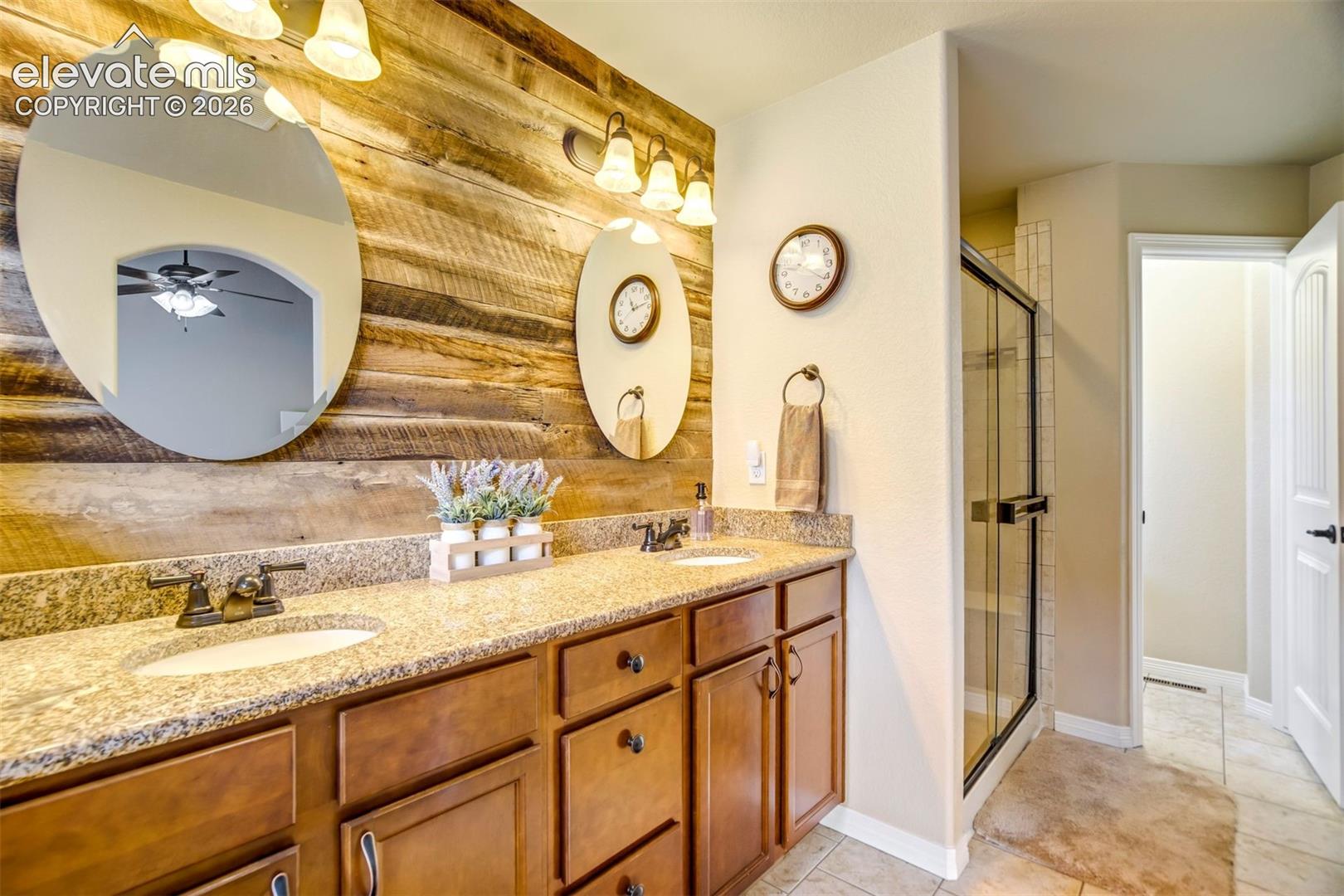 Listing photo 17 for 12456 Mount Bross Place