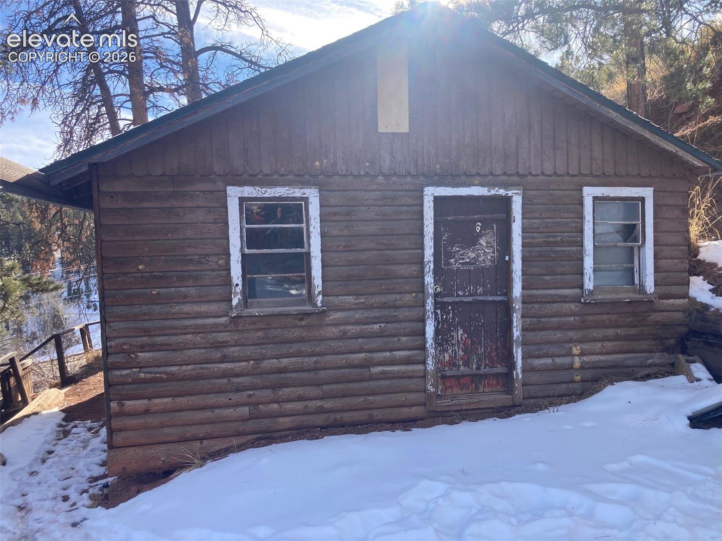 Listing photo 13 for 1052 W Highway 24