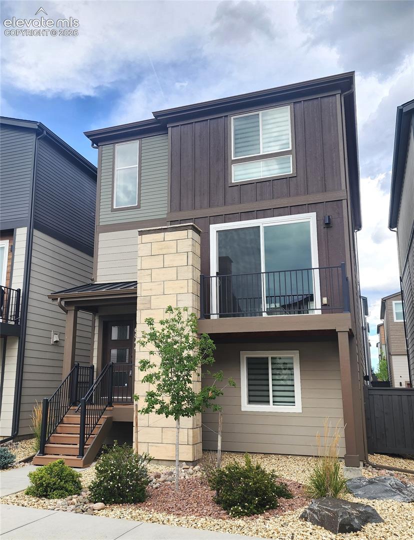 6844 Lily Mountain Lane