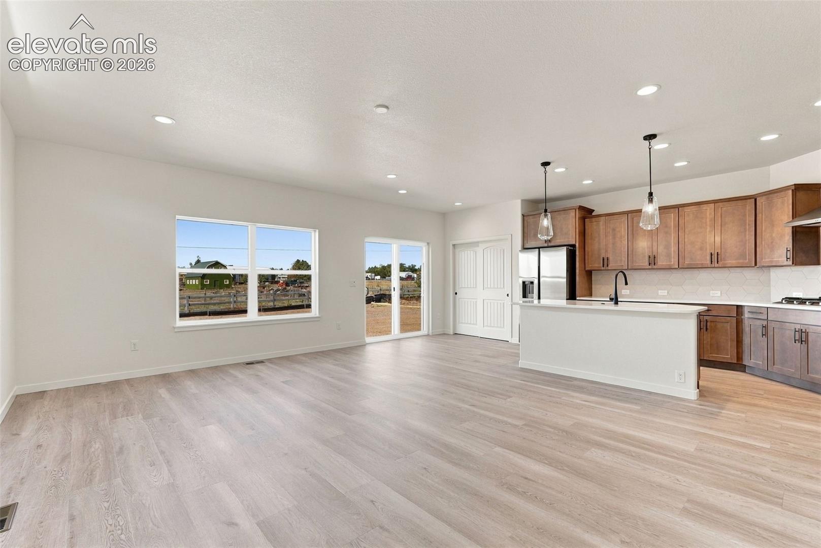 Listing photo 6 for 7934 Desert Wrangler Drive