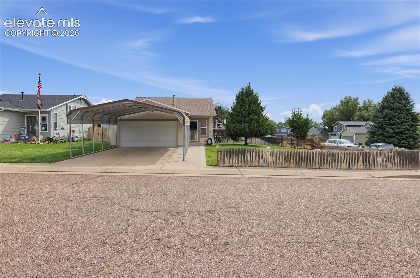 Listing photo 27 for 4565 Howland Street