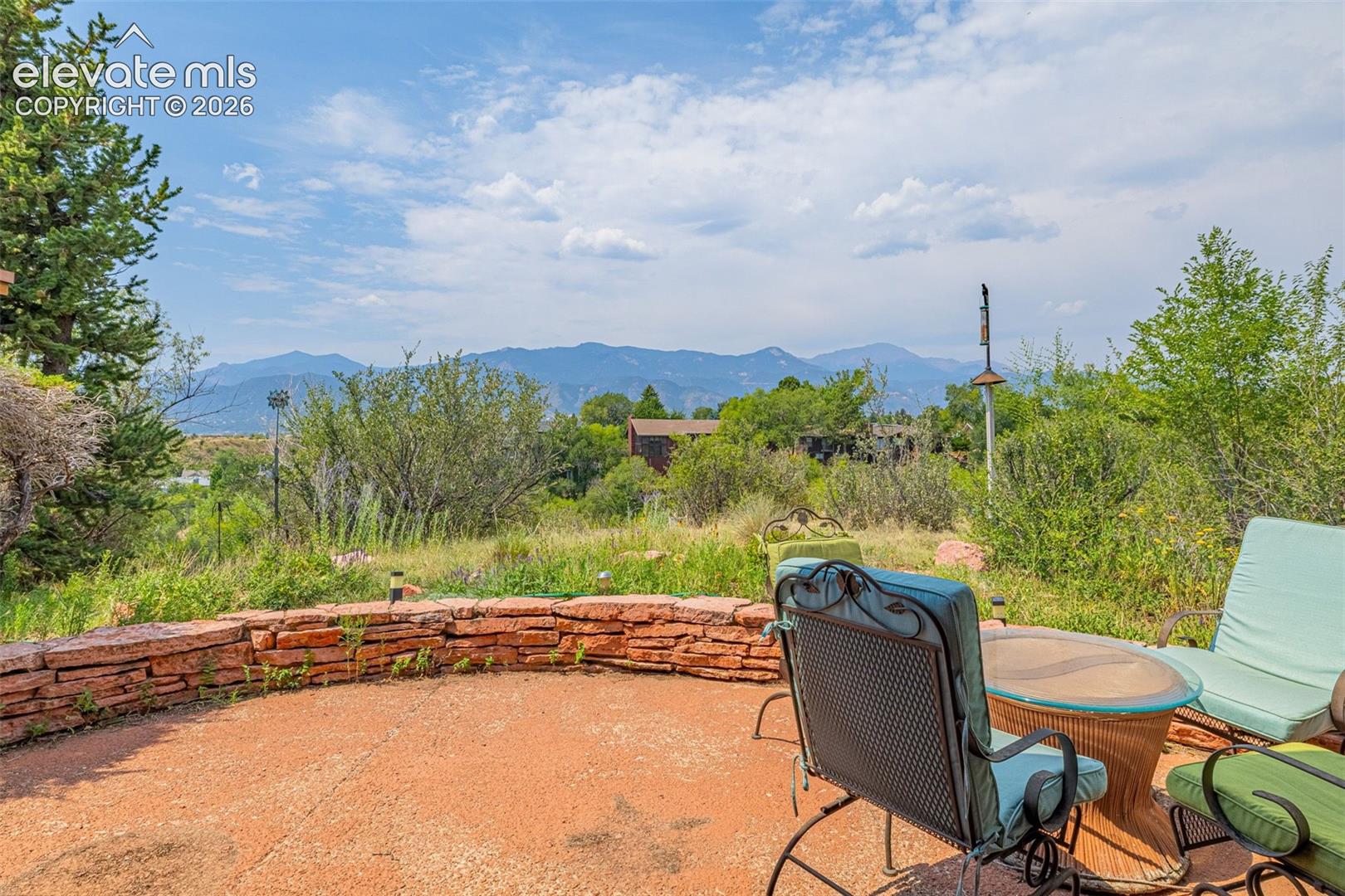 Listing photo 42 for 1210 E High Point Lane