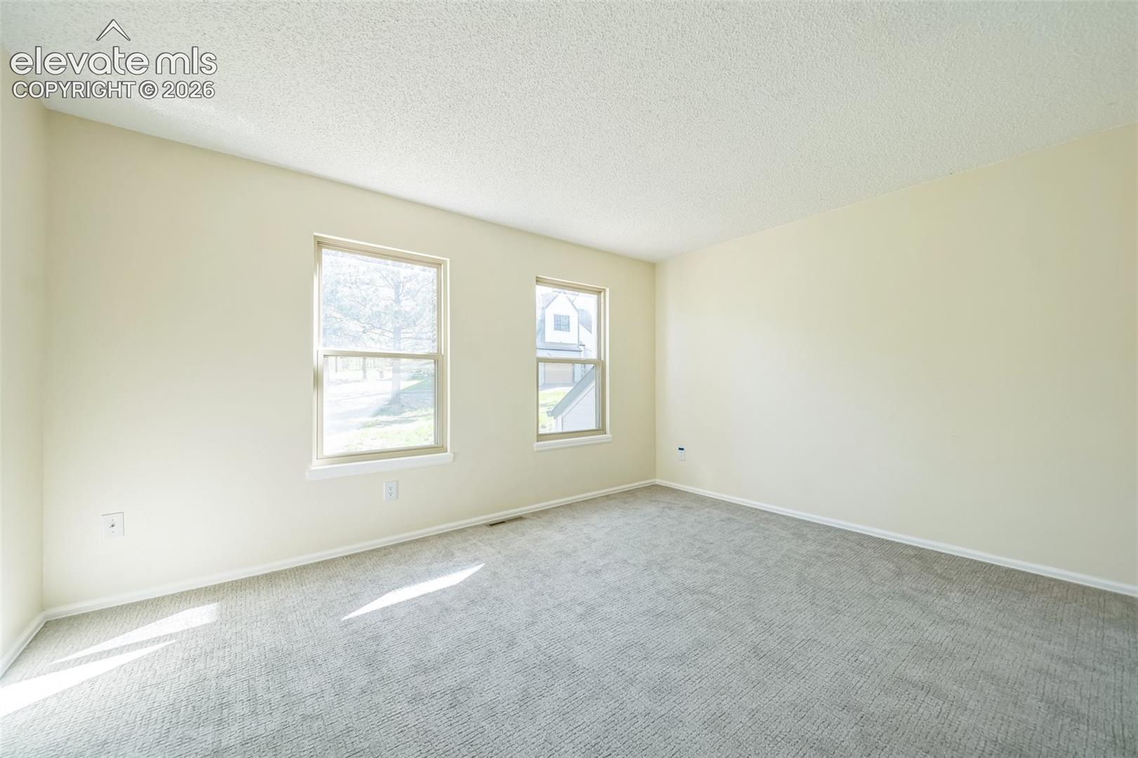 Listing photo 26 for 10635 Green Mountain Falls Road 2