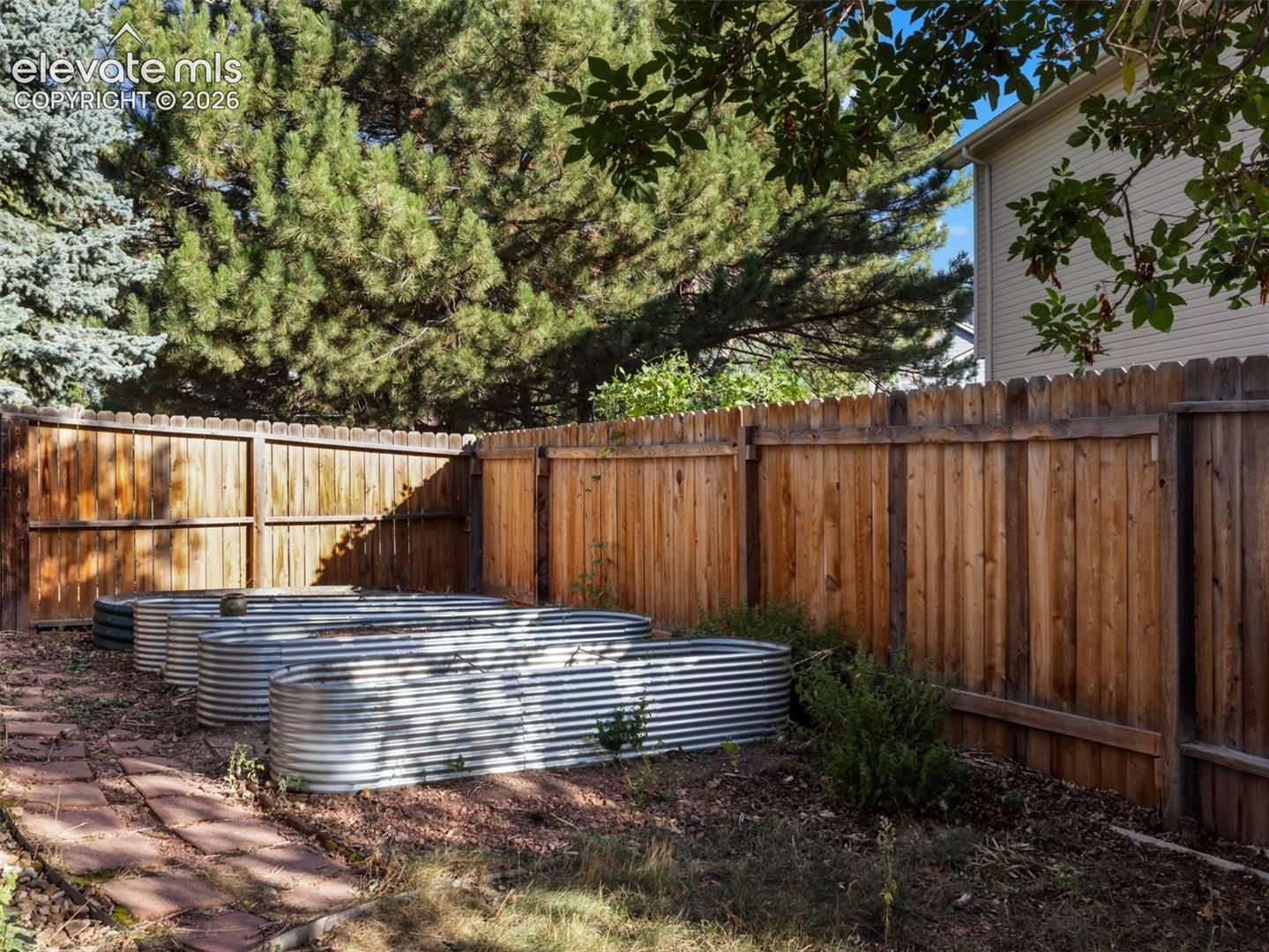 Listing photo 33 for 2525 Ramsgate Terrace
