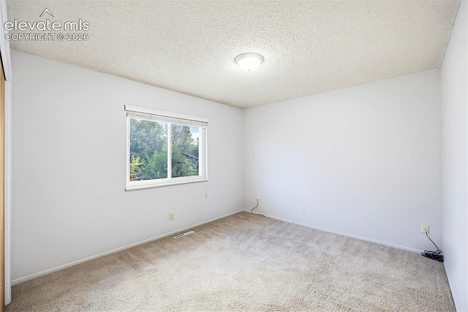 Listing photo 13 for 4855 S Crimson Circle