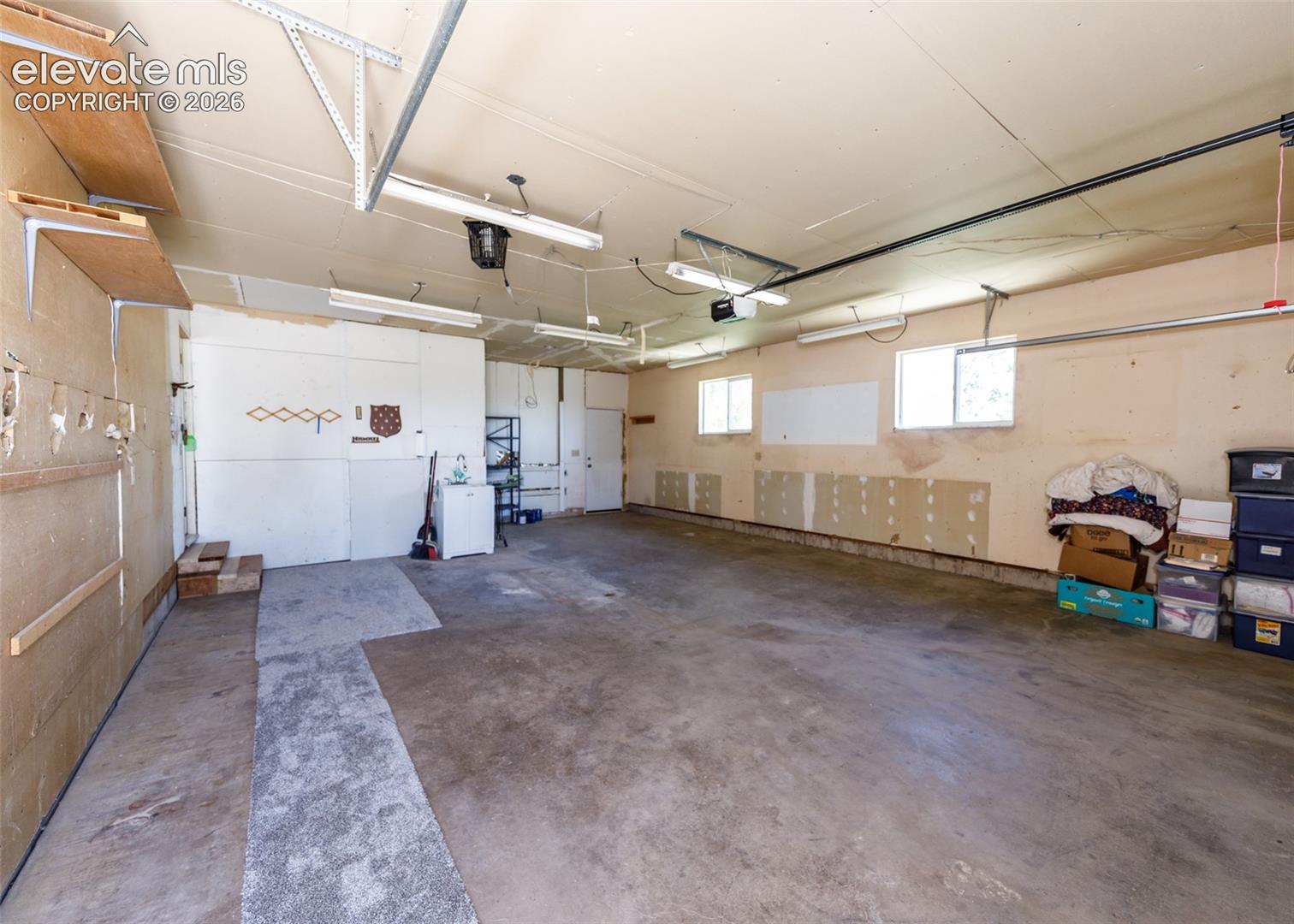 Listing photo 25 for 1540 N Ellicott Highway