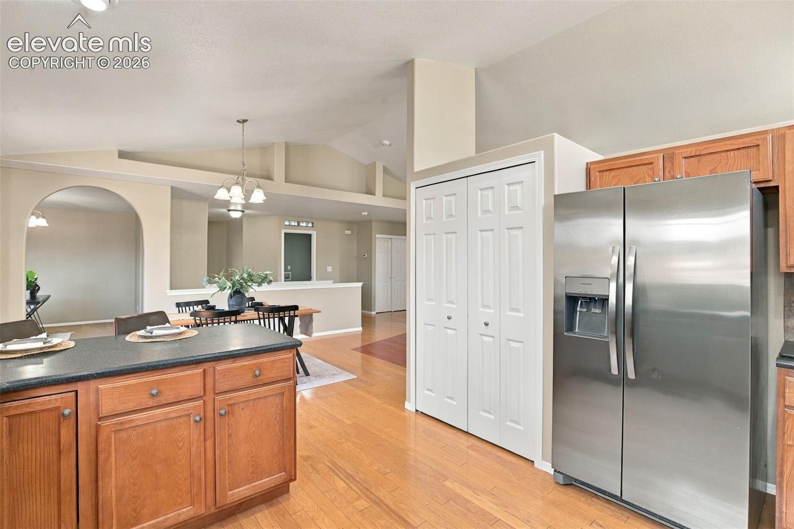 Listing photo 14 for 10467 Mile Post Loop