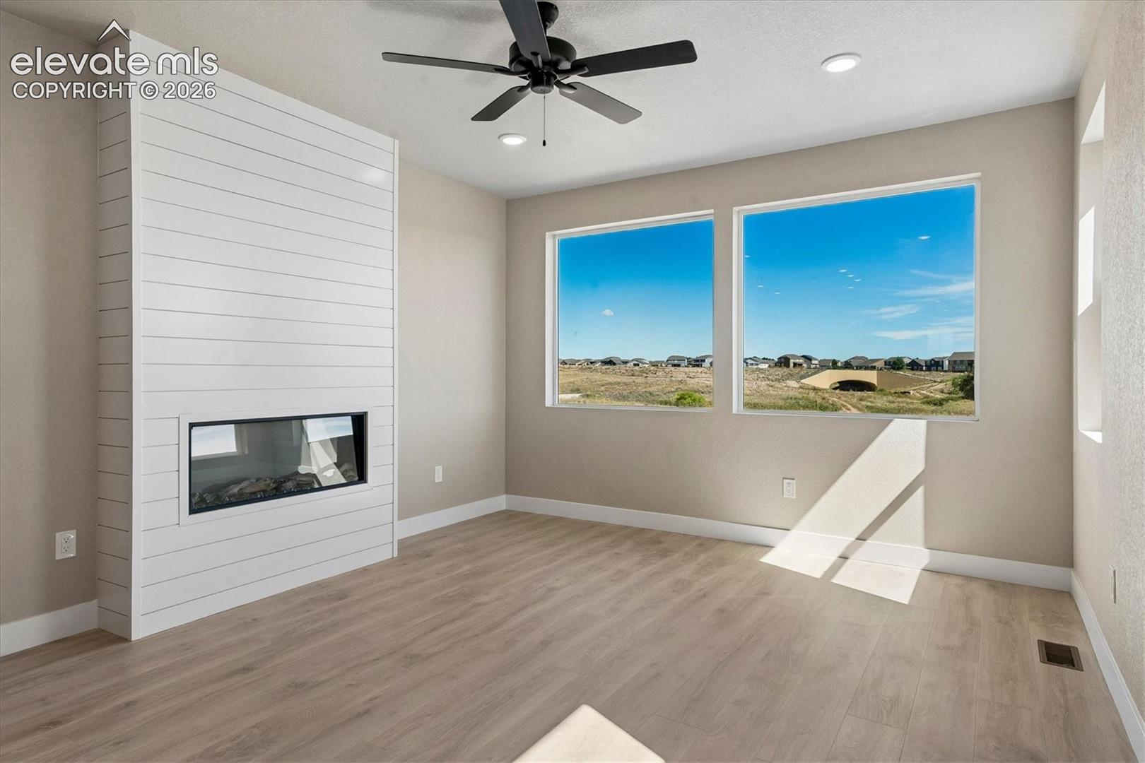 Listing photo 8 for 7899 Grey Bark Way