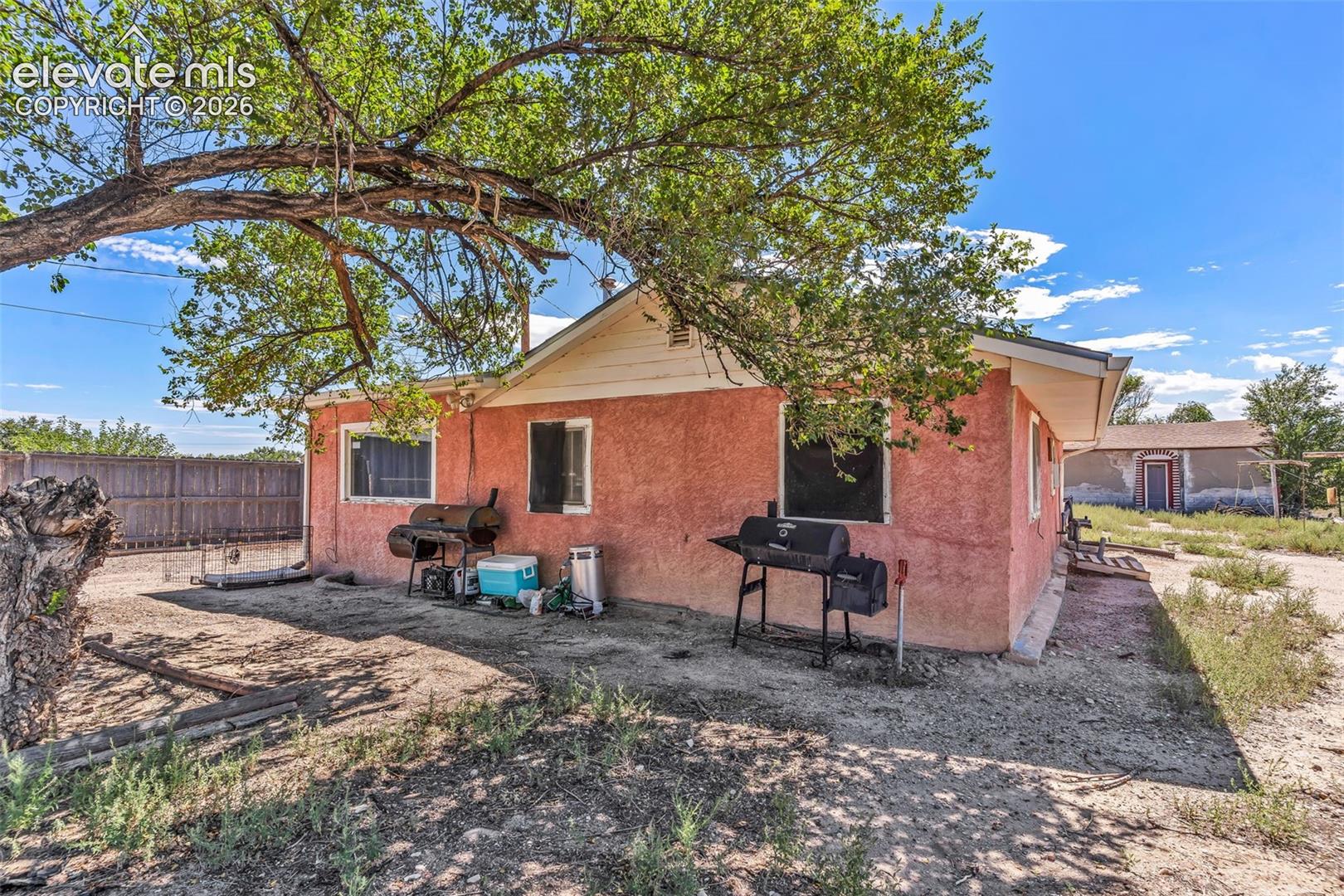 Listing photo 29 for 2120 W 11th Street