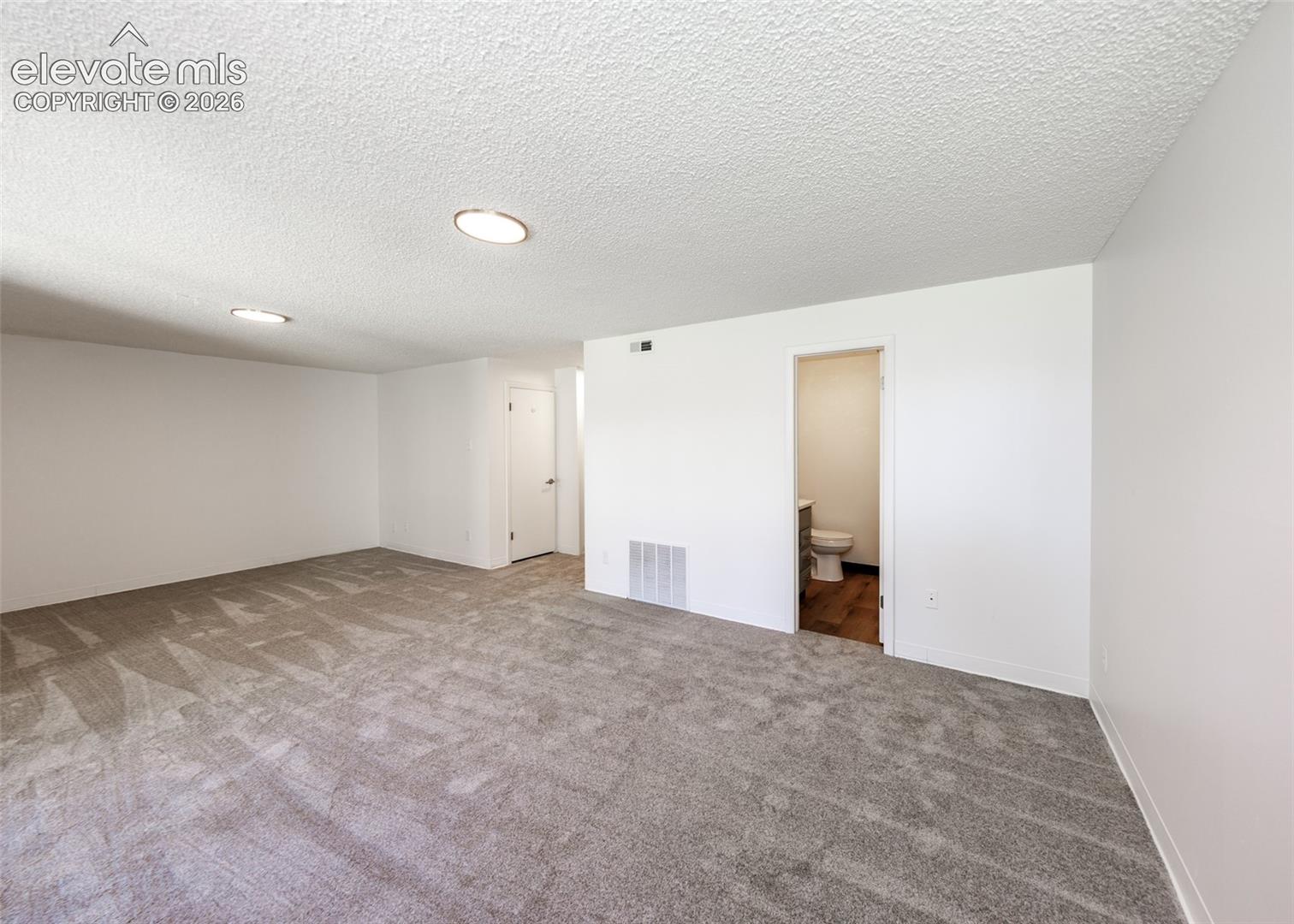 5013 Masheena Lane, photo 26
