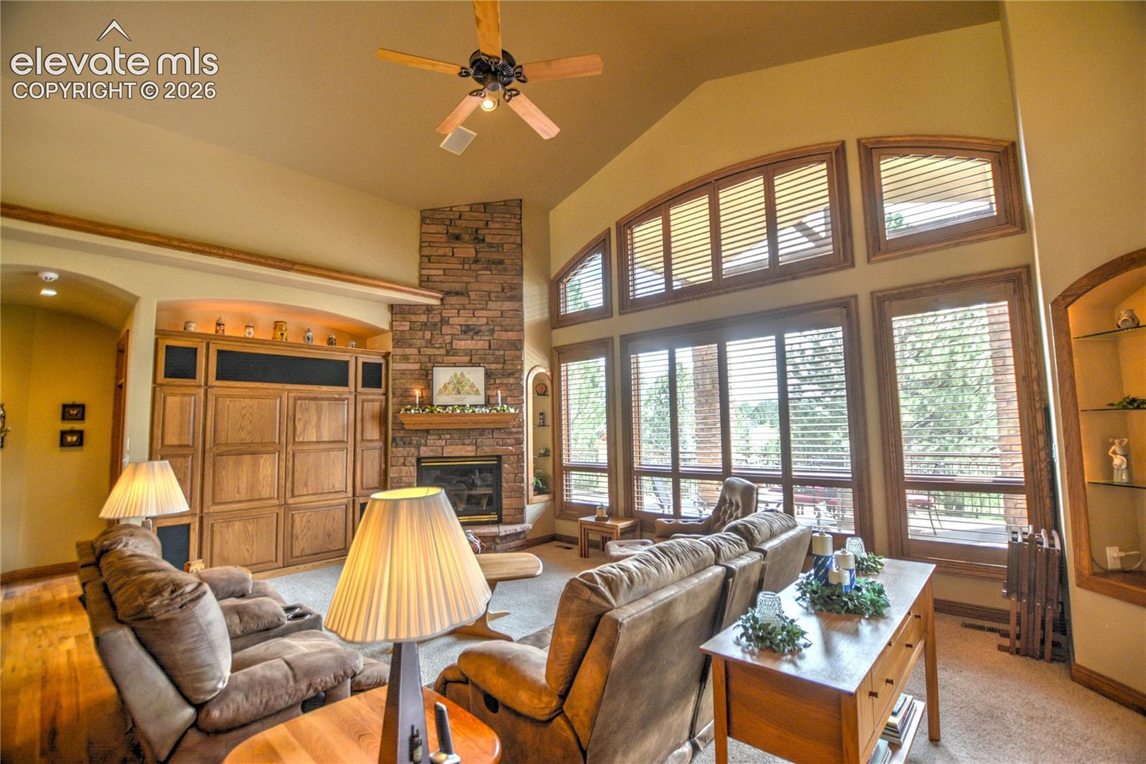 Listing photo 11 for 19315 Bardsley Place