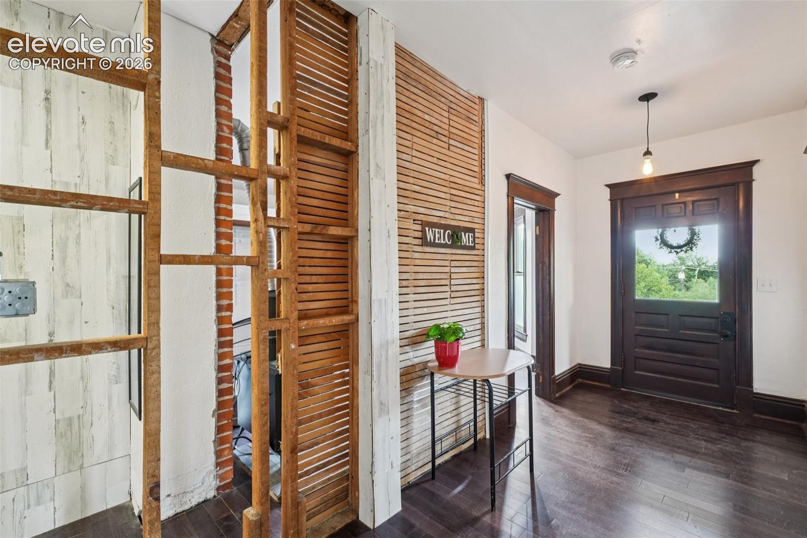 Listing photo 14 for 708 Cooper Avenue