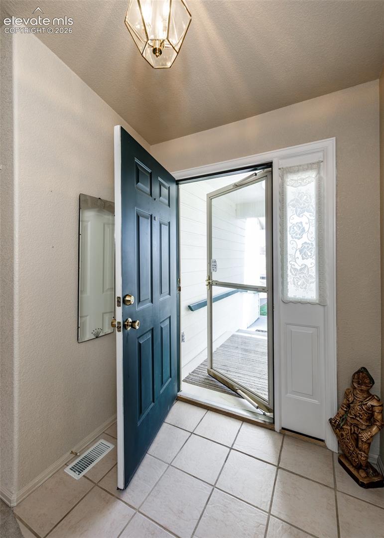 Listing photo 3 for 10 Nona Brooks Drive V