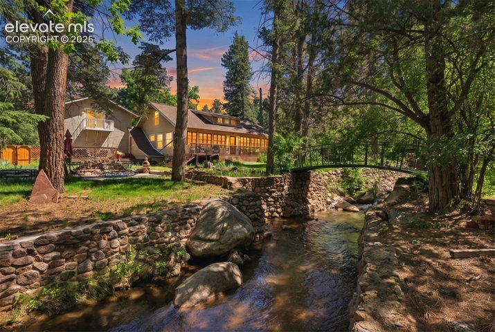1515 W Cheyenne Road — listing photo