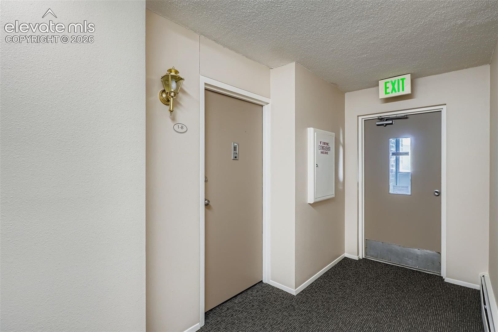 Listing photo 10 for 680 S Alton Way 1B