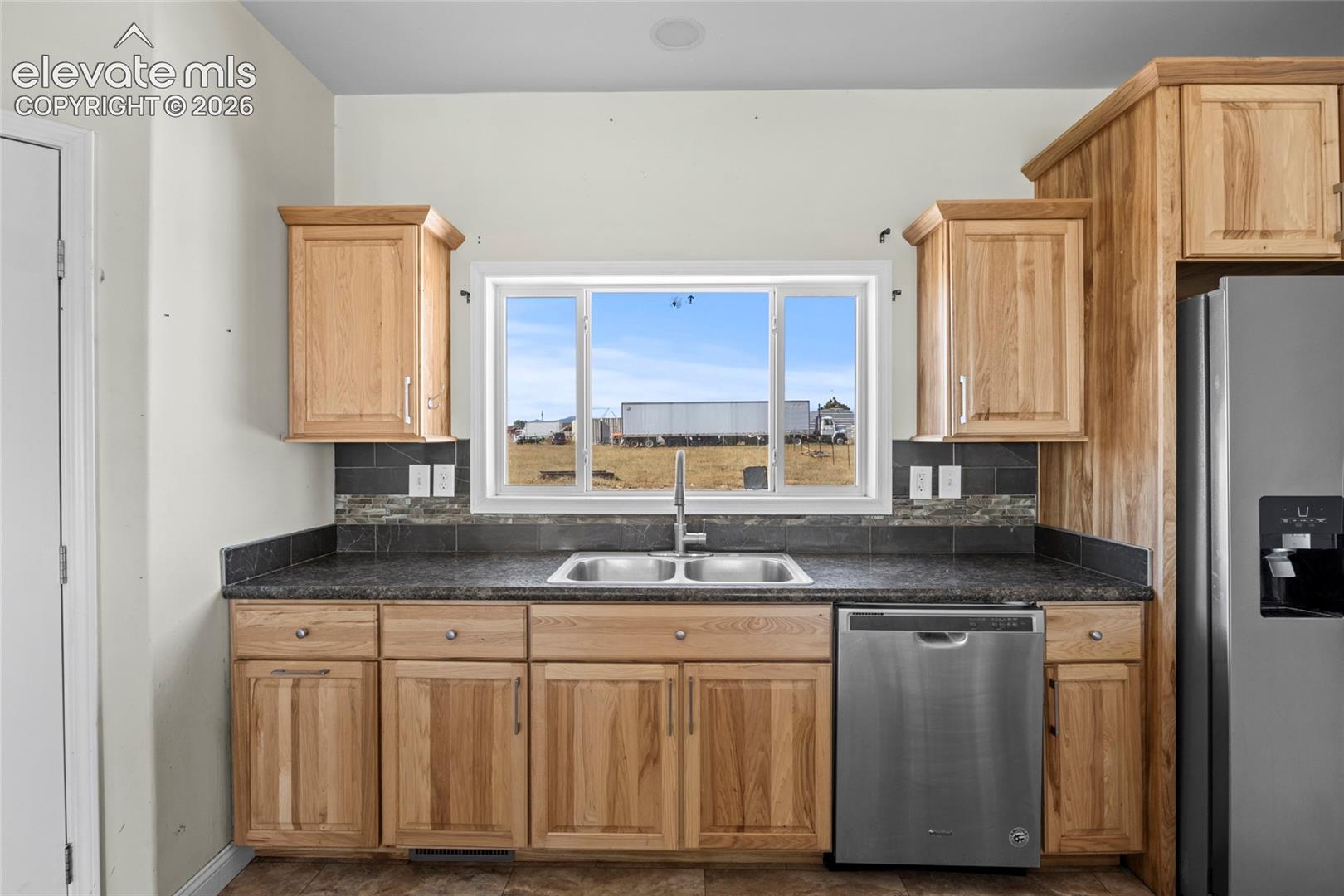 Listing photo 13 for 842 Spotted Owl Way