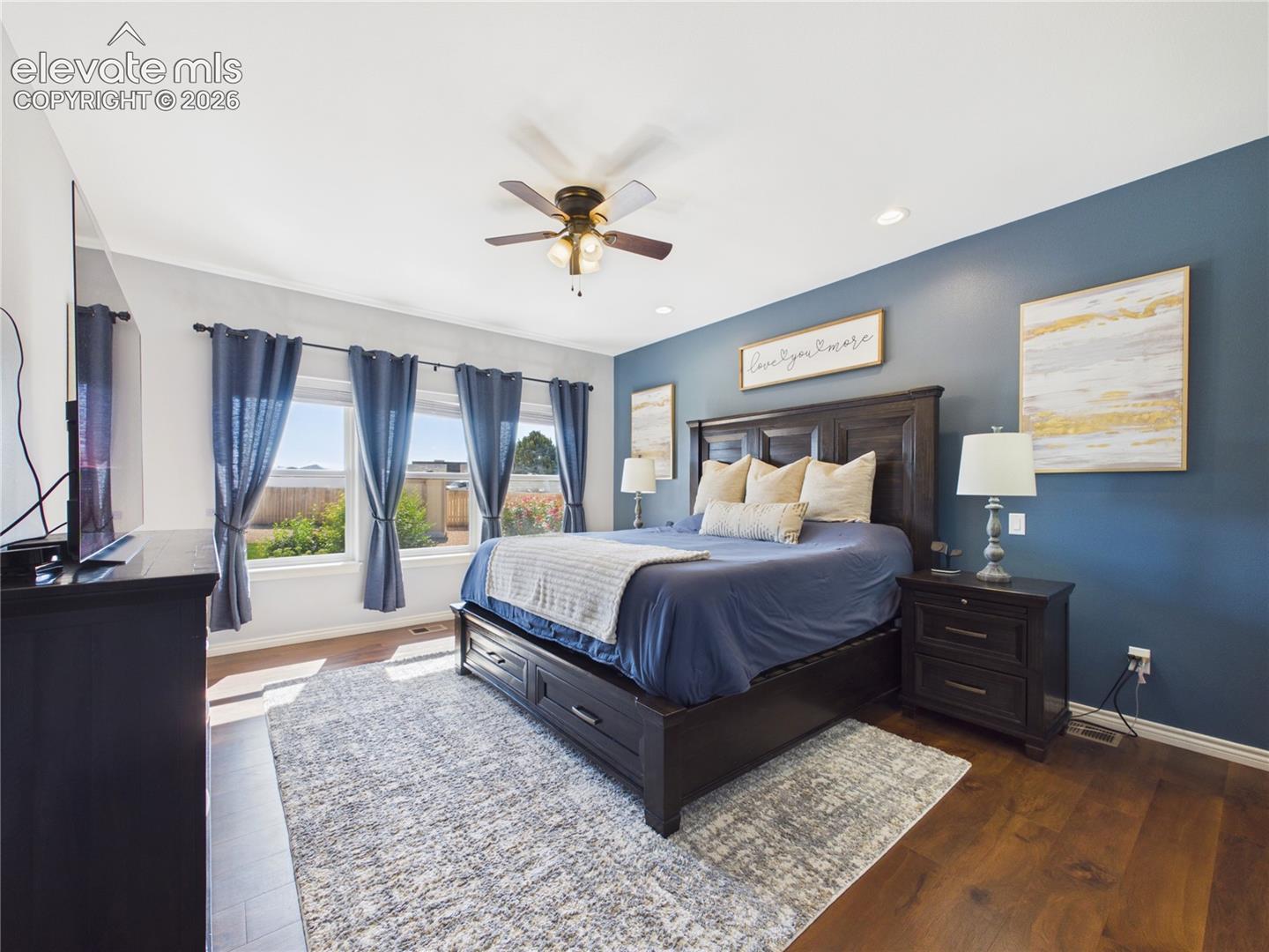 Listing photo 15 for 58 S Villa Del Sol Court
