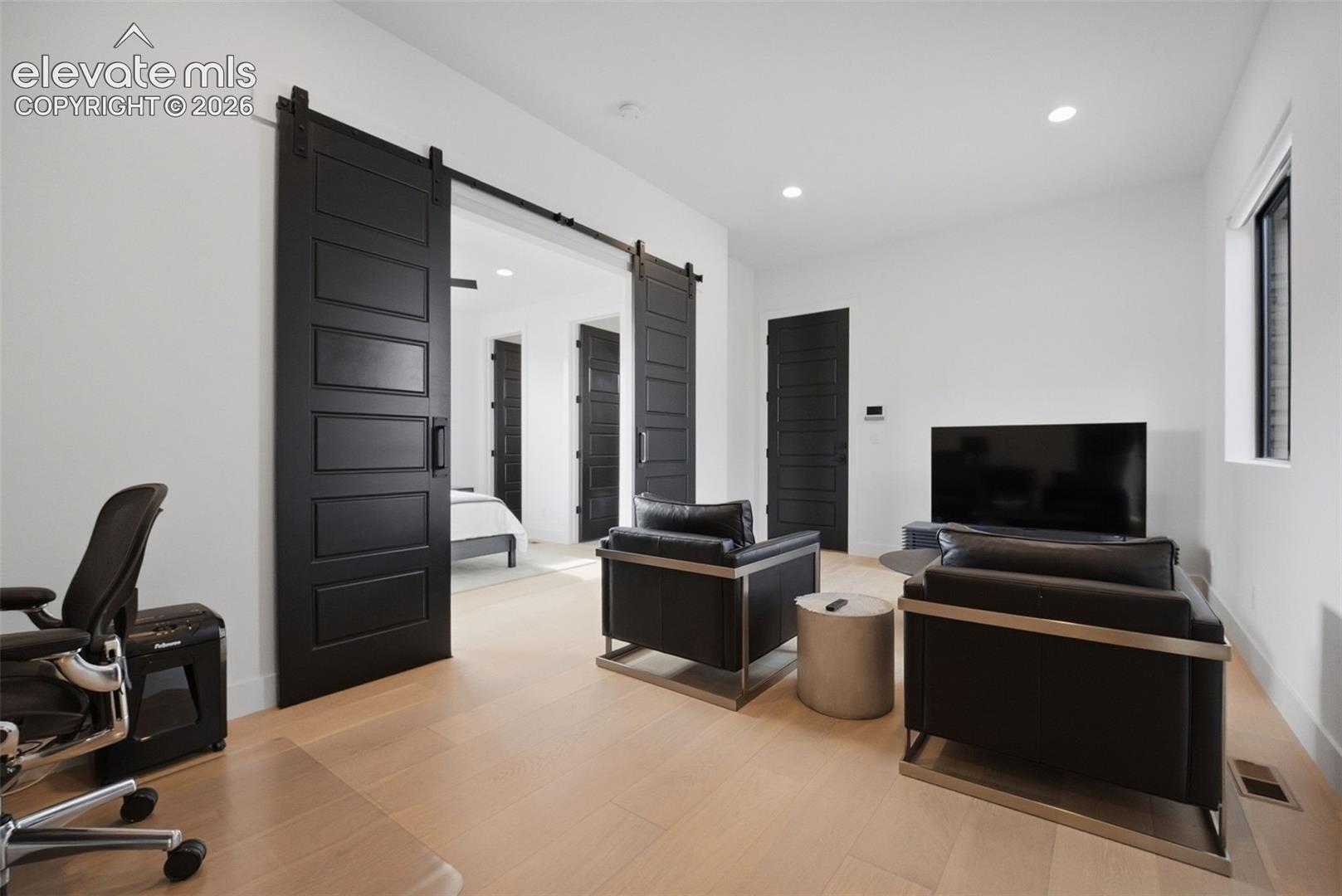 Listing photo 23 for 13453 Drytown Grove