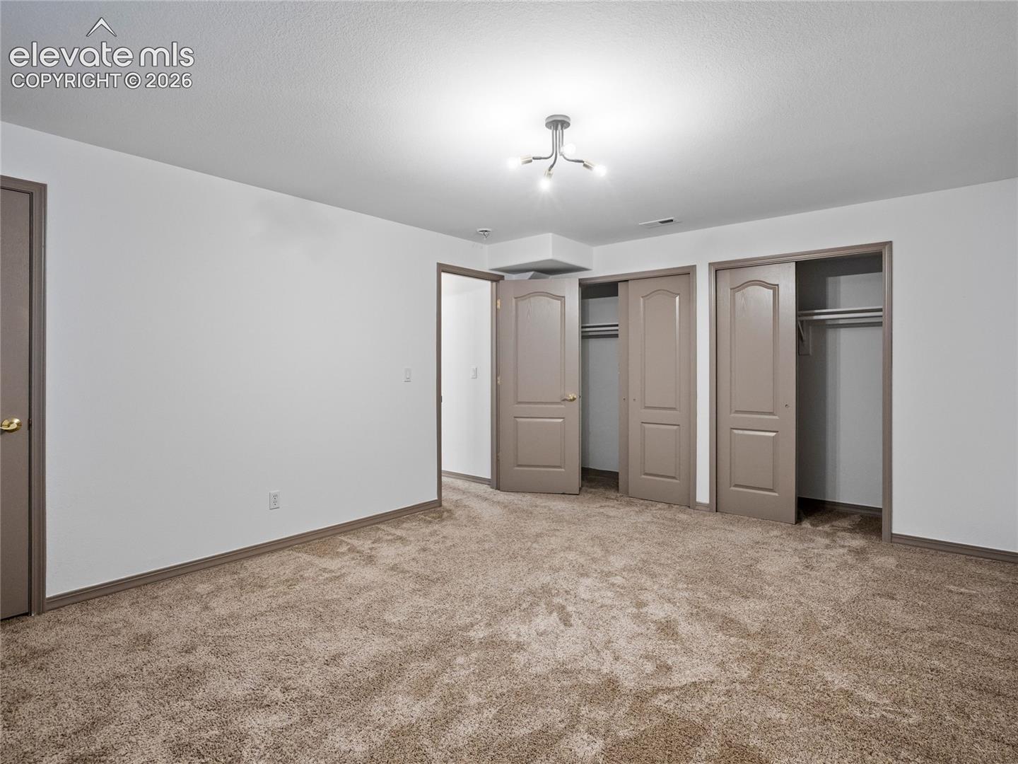 6816 Prairie Wind Drive, photo 47