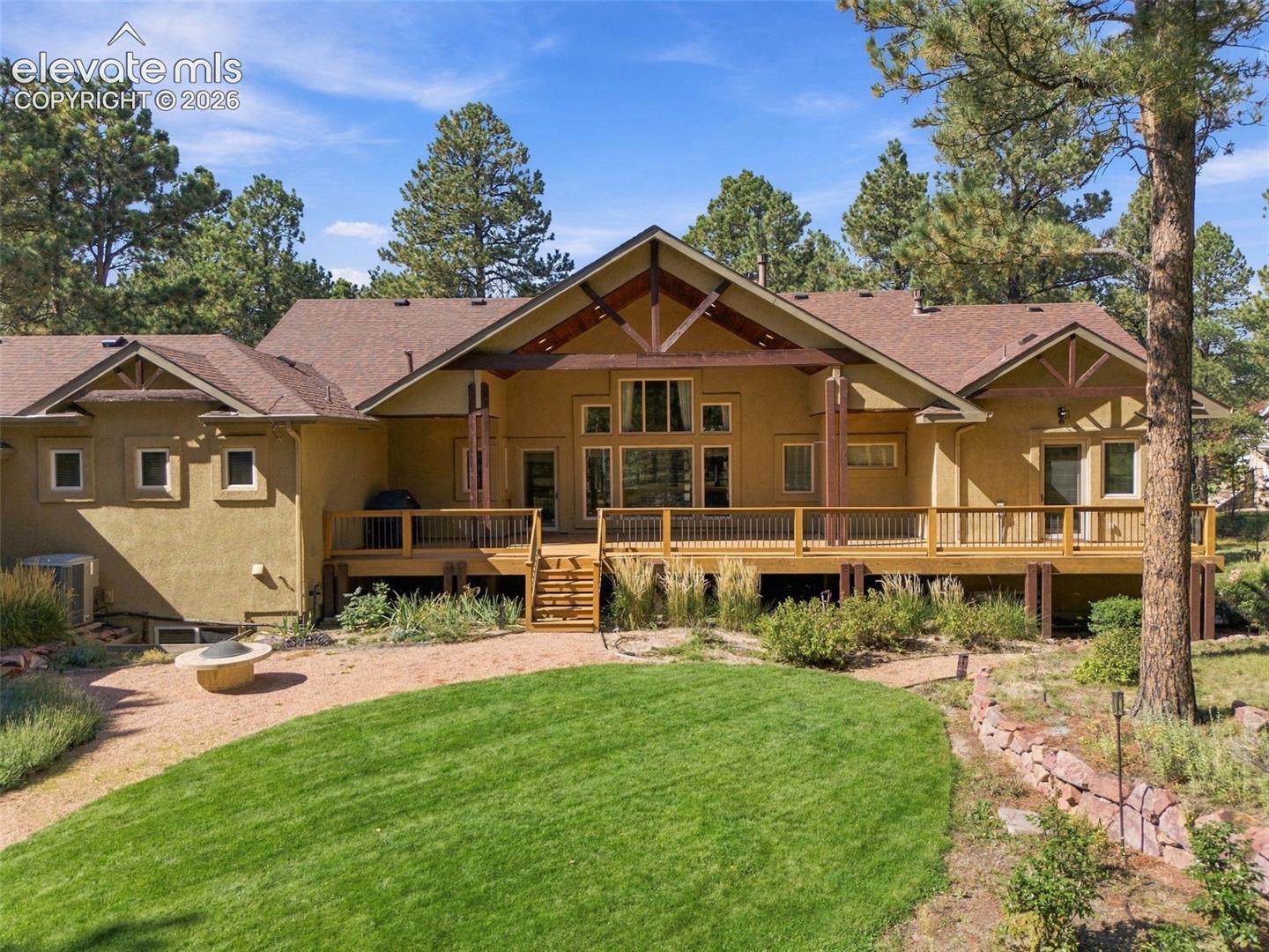 Listing photo 4 for 18825 Pagentry Place