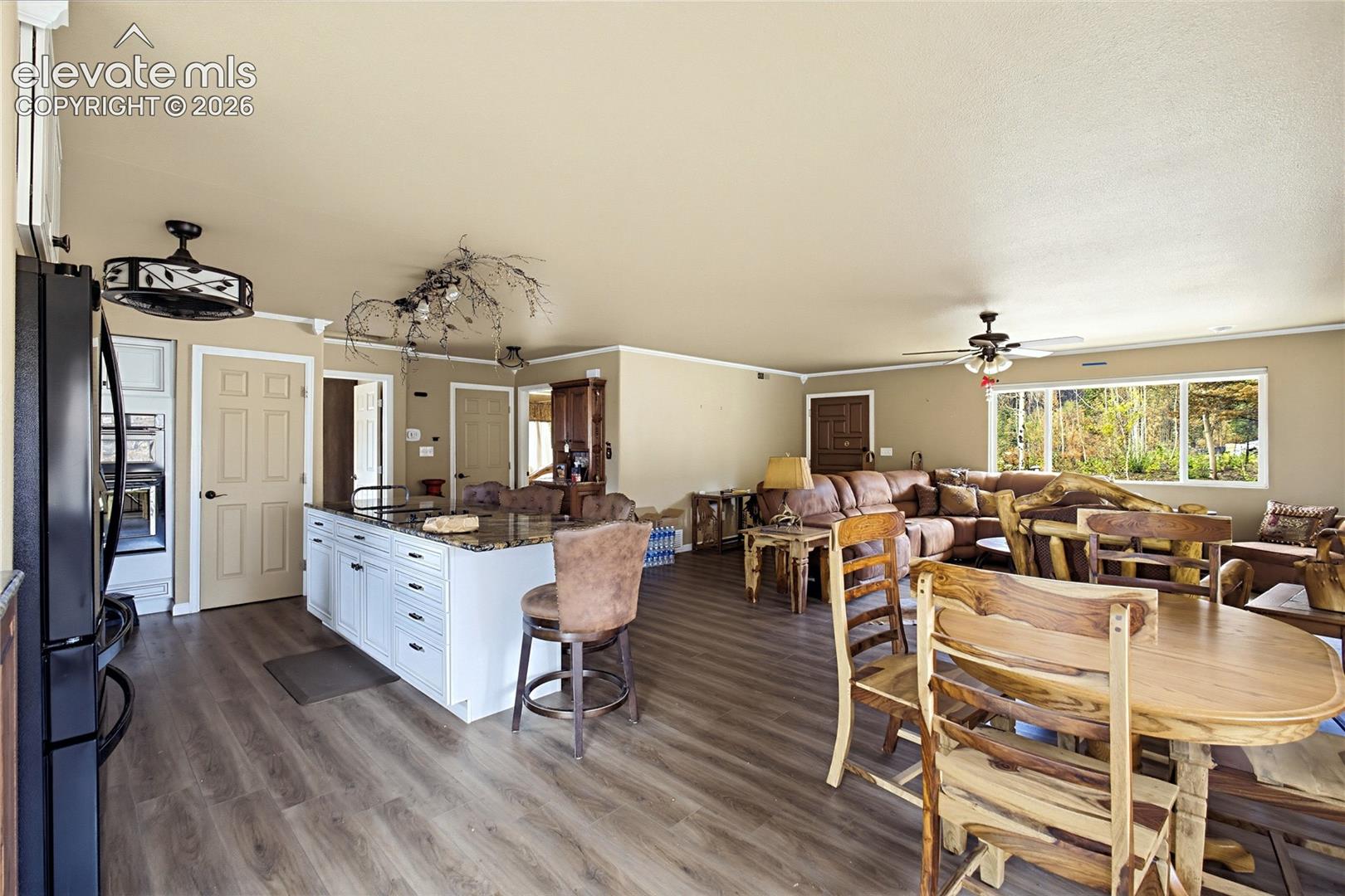 Listing photo 15 for 110 St Charles Drive
