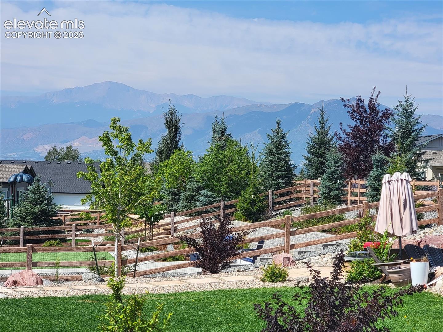 Listing photo 47 for 2272 Cabernet Court