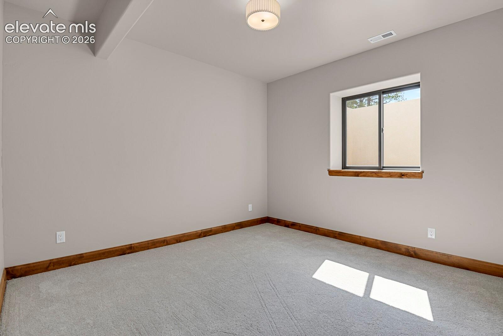 Listing photo 38 for 19020 Burnt Leaf Way
