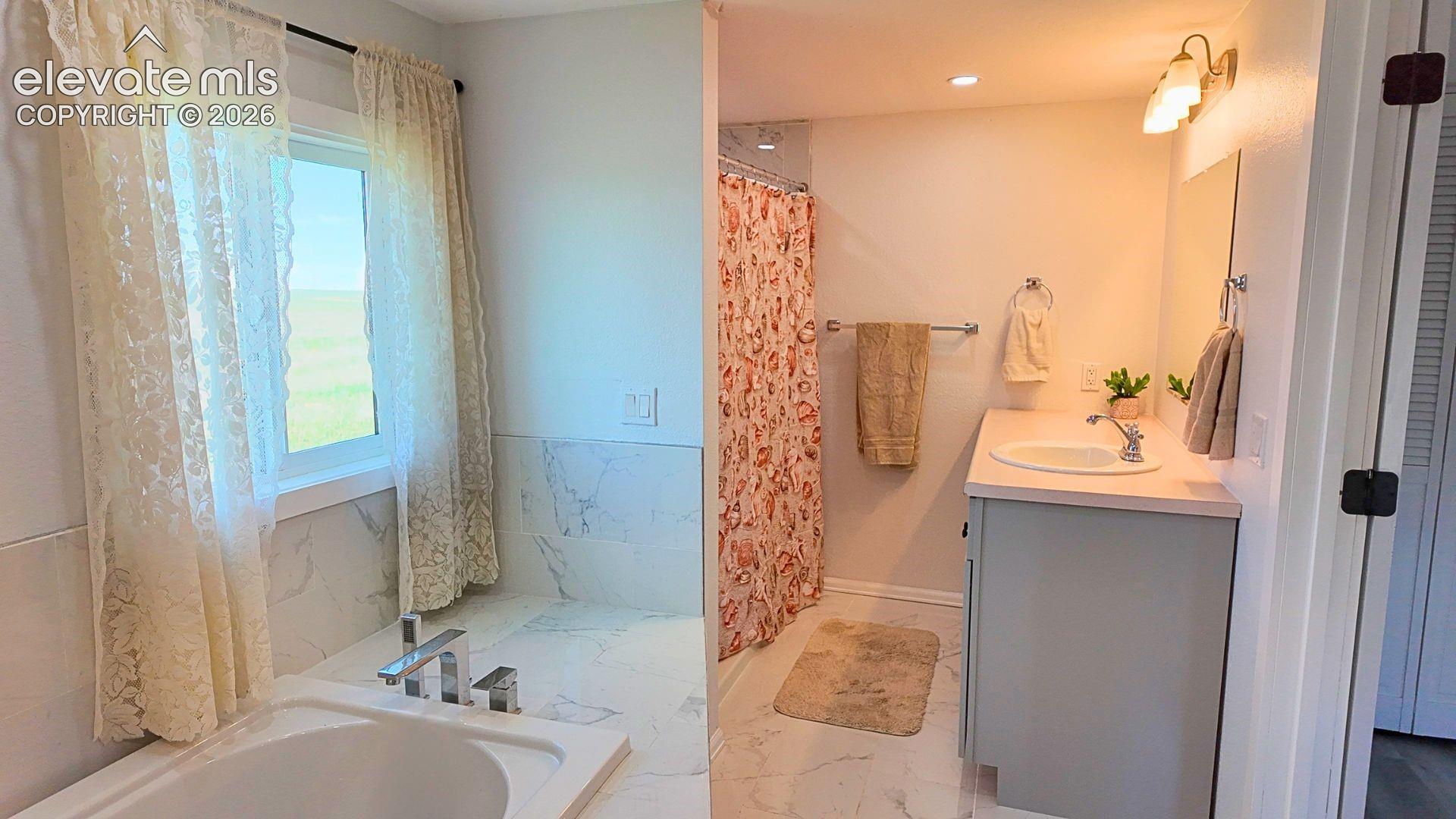 Listing photo 23 for 39030 Alta Vista Road