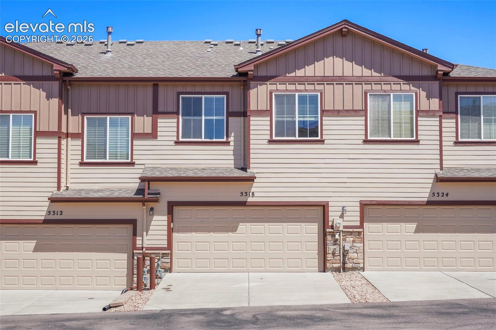 5318 Prominence Point, photo 26