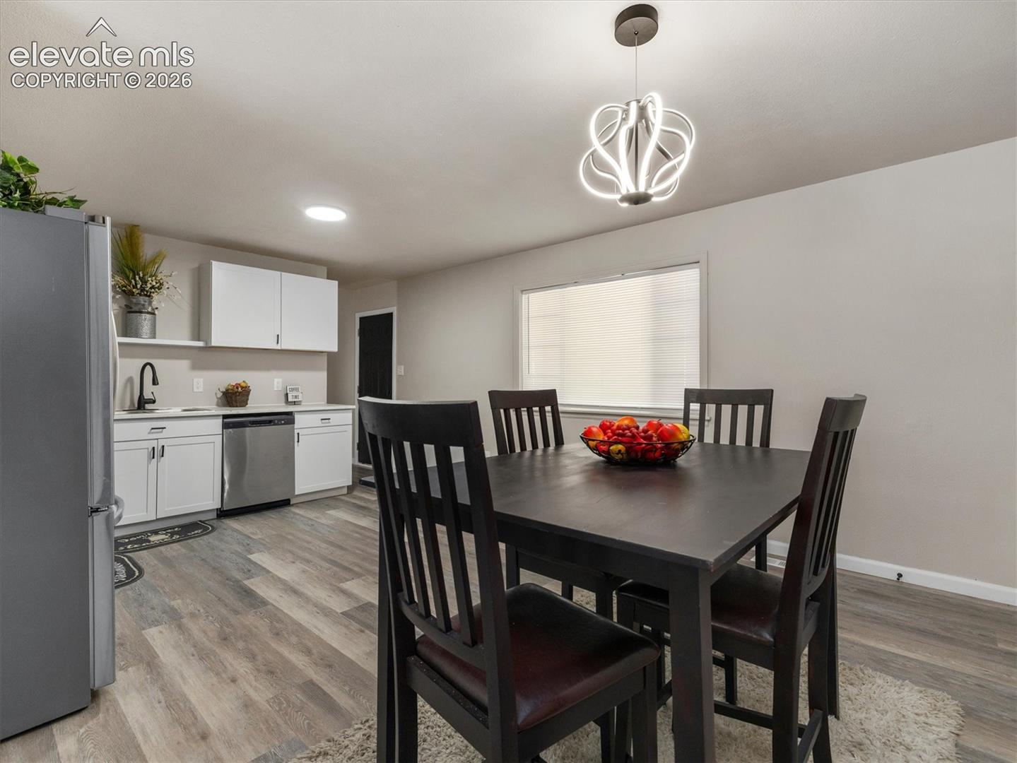 Listing photo 8 for 1522 Whippoorwill Place