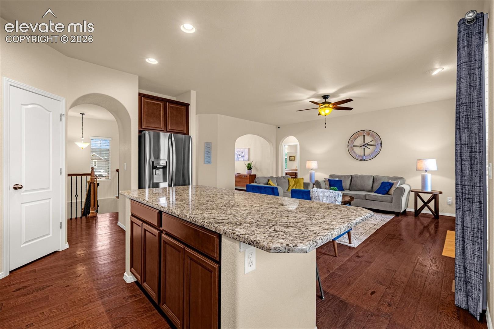 Listing photo 12 for 10638 Mt Emerald Drive