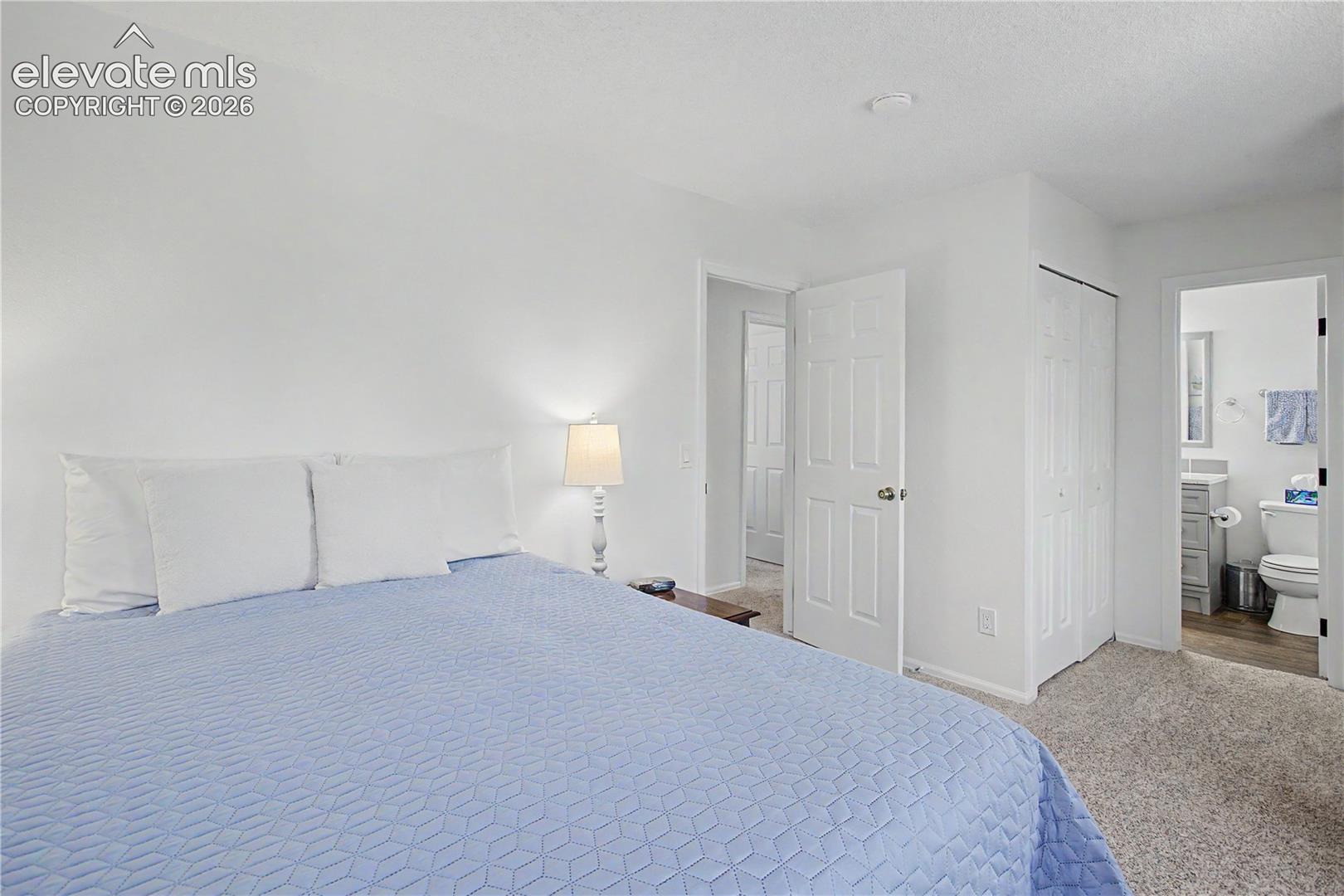 Listing photo 27 for 3420 Excelsior Drive
