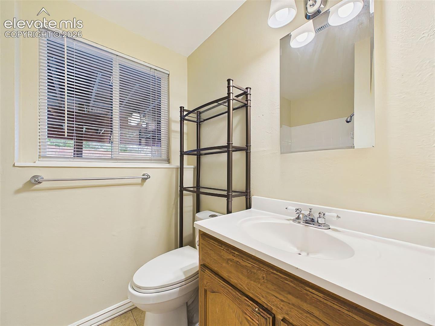 Listing photo 37 for 1509 Lyle Drive