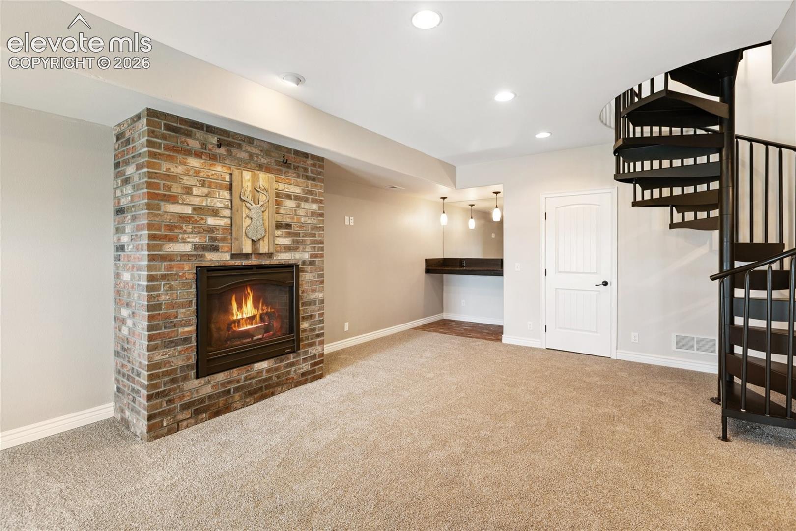 Listing photo 23 for 127 Carlton Circle
