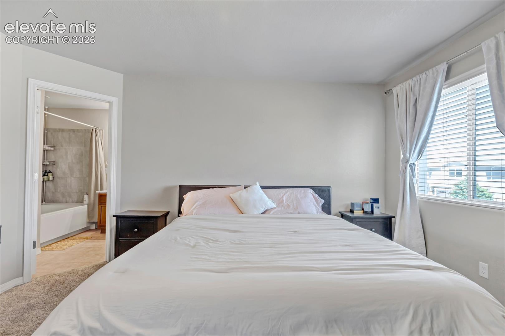 Listing photo 18 for 7548 Benecia Drive