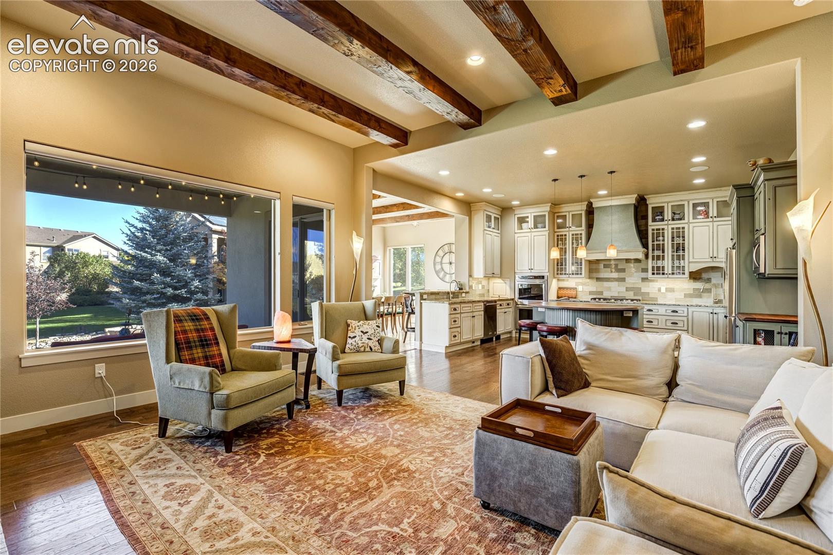 Listing photo 5 for 12427 Creekhurst Drive
