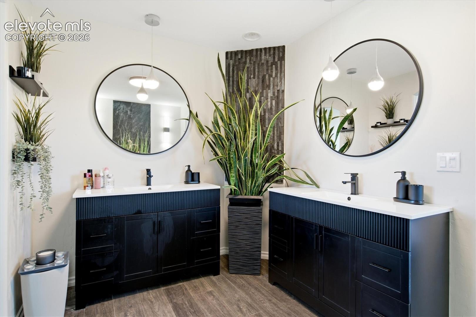 Listing photo 46 for 1097 Prickly Pear Place