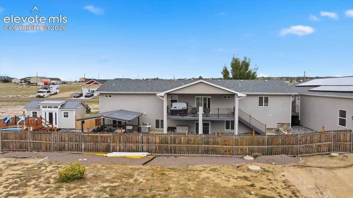 Listing photo 10 for 1516 N Platteville Boulevard
